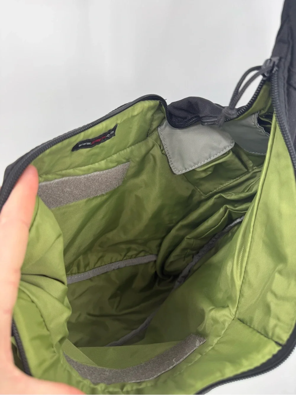 Lowepro Passport Sling Camera Bag | Black